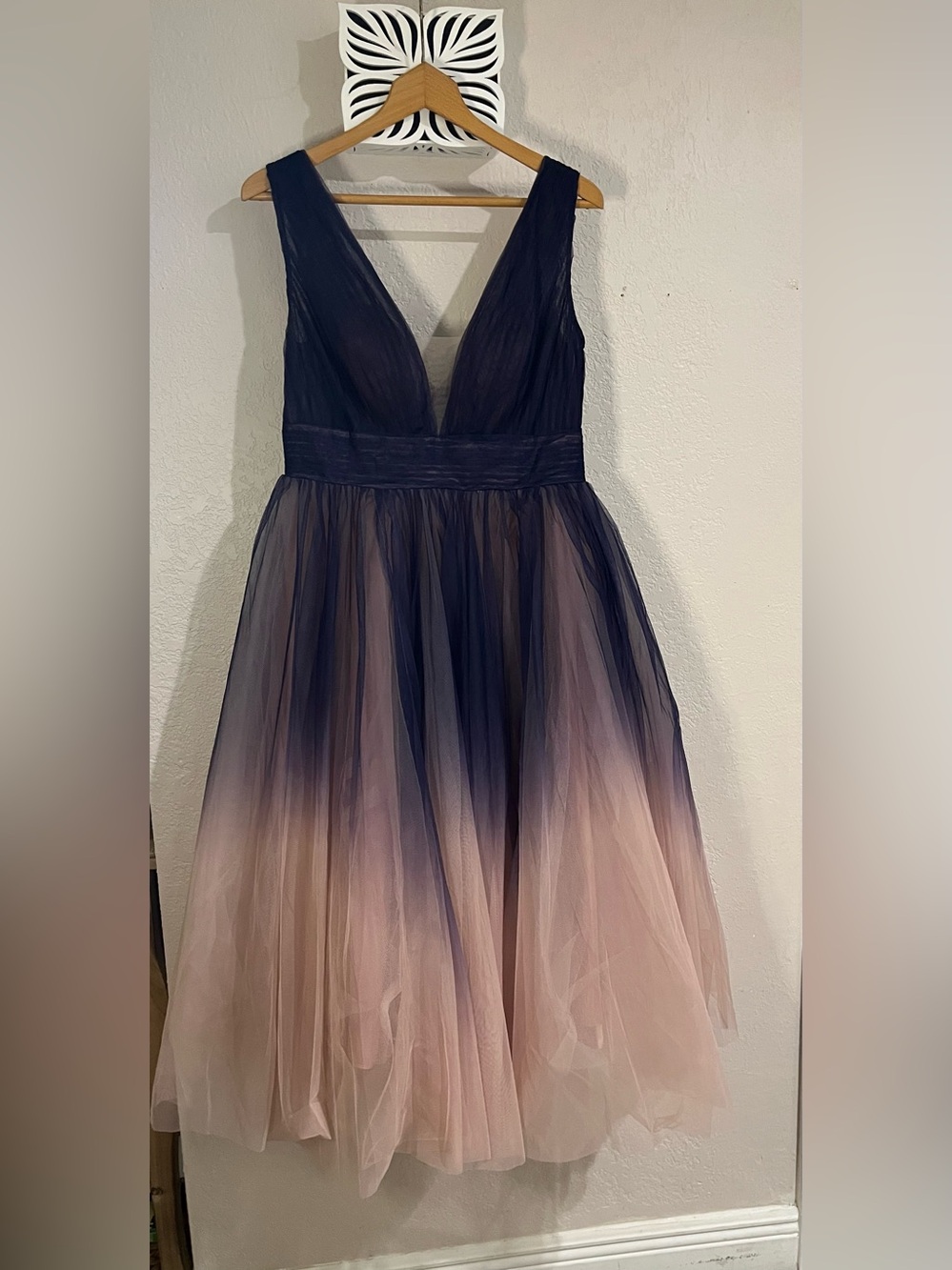 Mac Duggal Navy-to-Blush Ombre V-Neck Tulle Prom Dress